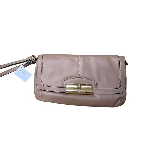 AUTHENTIC NEW WITH TAGS COACH LEATHER KRISTEN WRISTLET PURSE WITH GOLD HARDWARE - Picture 1 of 8